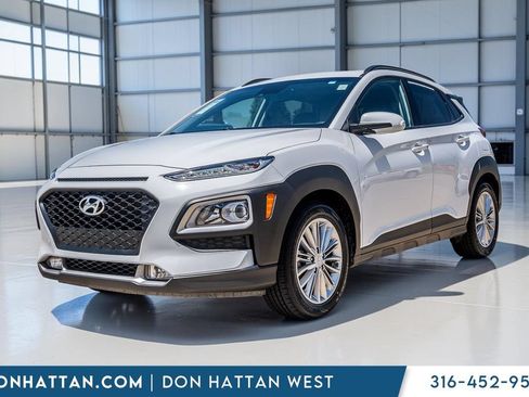 Used 2021 Hyundai Kona SEL Plus FWD image 1