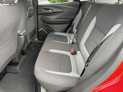 New 2026 Chevrolet TrailBlazer LT w/ LT Cold Weather Package FWD image 20