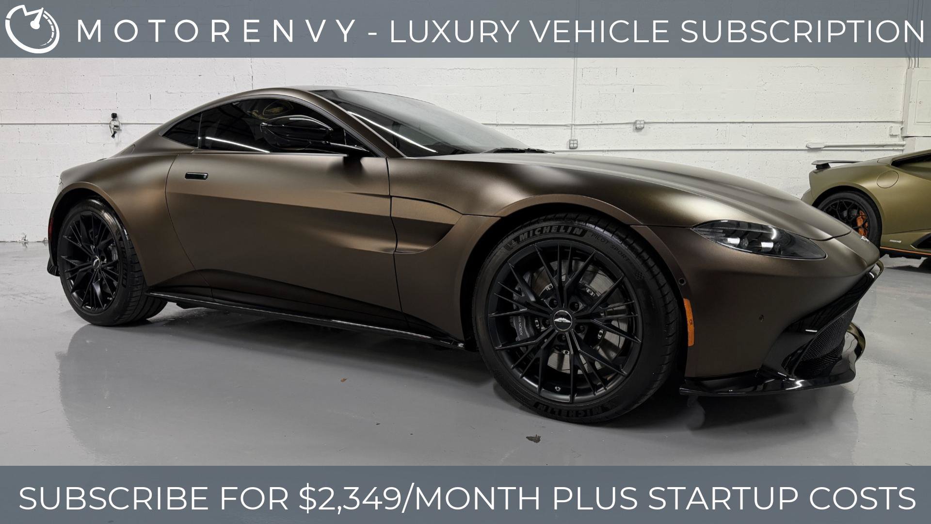 Used 2021 Aston Martin V8 Vantage Coupe RWD image 1