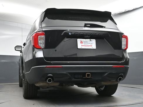 Used 2022 Ford Explorer ST-Line w/ Class IV Trailer Tow Package image 27