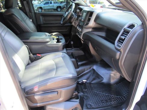 Used 2024 RAM 5500 Tradesman w/ Electrical Accessory Group AWD/4WD image 15