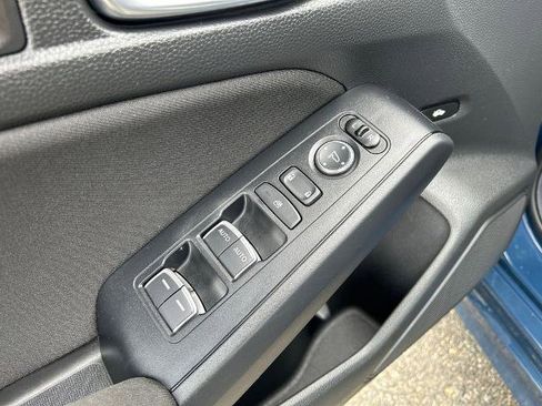 Used 2025 Honda Civic Sport image 19