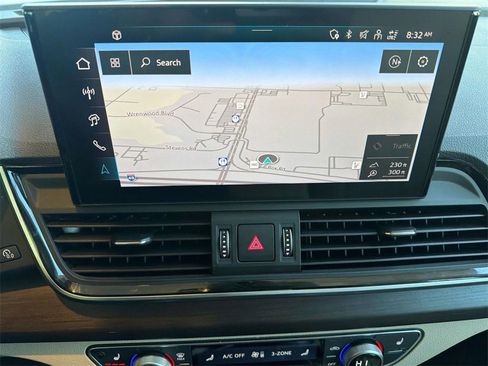 Used 2025 Audi Q5 2.0T Premium Plus w/ Premium Plus Package image 16