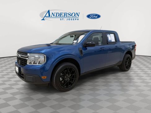 Used 2024 Ford Maverick Lariat w/ 4K Tow Package AWD/4WD image 1