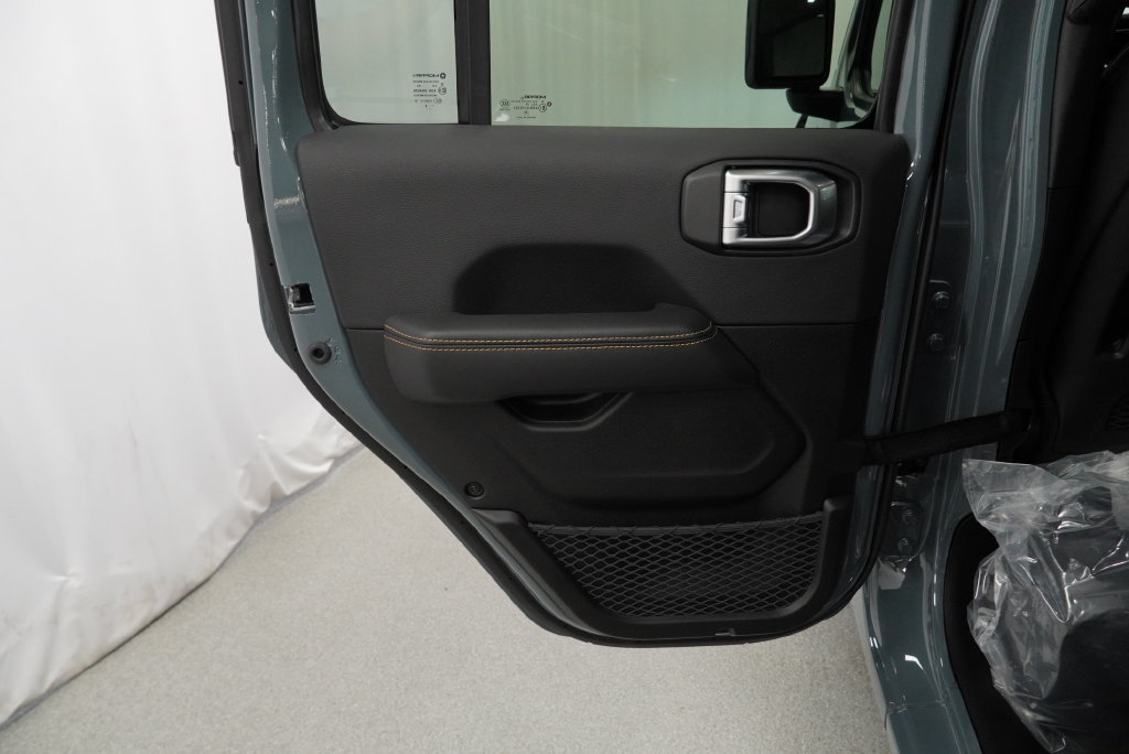 New 2026 Jeep Gladiator Mojave AWD/4WD image 30
