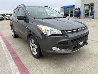 Used 2016 Ford Escape SE w/ Equipment Group 201A