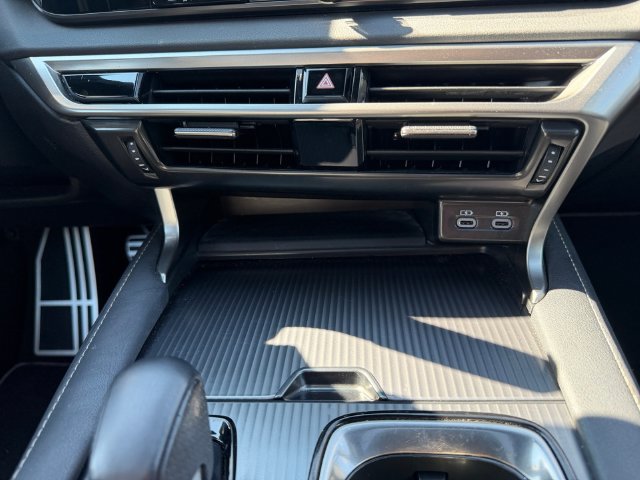 Used 2023 Lexus RX 350 F Sport w/ Accessory Package AWD/4WD image 20