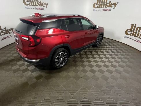 Certified 2023 GMC Terrain SLT FWD image 8