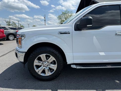 Used 2018 Ford F150 XLT w/ Equipment Group 302A Luxury AWD/4WD image 34