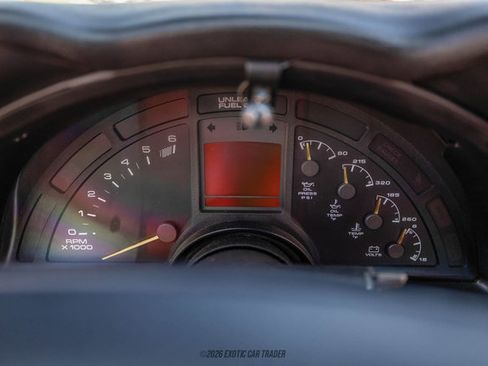 Used 1996 Chevrolet Corvette Coupe RWD image 23