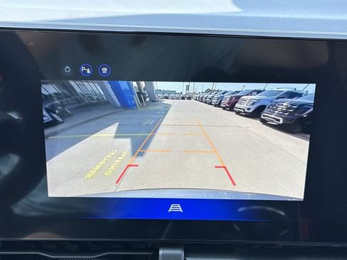 New 2027 Chevrolet Equinox ACTIV FWD image 9