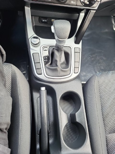 Certified 2026 Kia Seltos LX AWD/4WD image 26