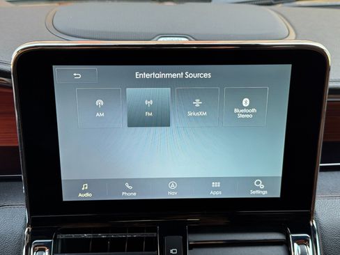 Used 2021 Lincoln Navigator L Reserve AWD/4WD image 26