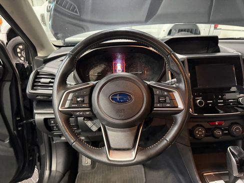 Used 2019 Subaru Crosstrek 2.0i Premium w/ Eyesight System image 12