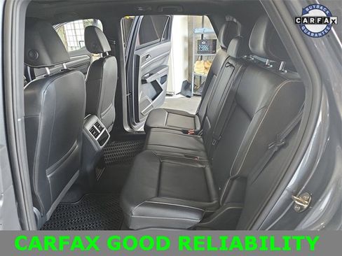 Used 2020 Volkswagen Atlas Cross Sport SEL R-Line image 19