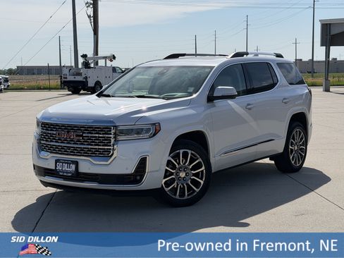 Used 2023 GMC Acadia Denali w/ Denali Technology Package AWD/4WD image 1