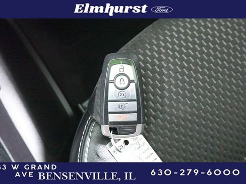 Used 2023 Ford Escape SE image 32