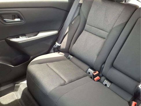 Certified 2026 Nissan Rogue SV FWD image 15