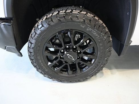 New 2026 Chevrolet Silverado 2500 LT w/ Trail Boss Package image 31