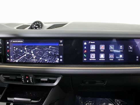 Used 2024 Porsche Cayenne S image 28