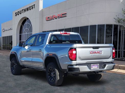 New 2026 GMC Canyon Elevation w/ Convenience Package image 4