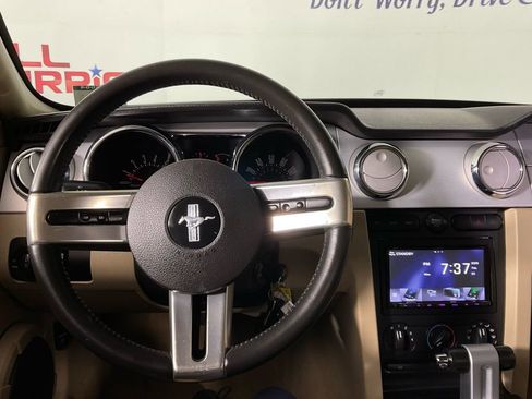 Used 2007 Ford Mustang Premium image 16