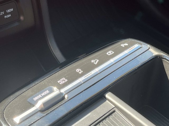 Certified 2026 Hyundai Tucson Limited FWD image 37