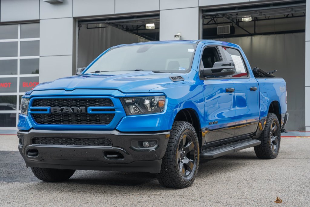 Used 2023 RAM 1500 Big Horn w/ Back Country Package AWD/4WD image 3