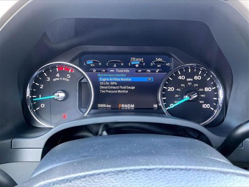 Used 2022 Ford F250 Lariat w/ Chrome Package image 23