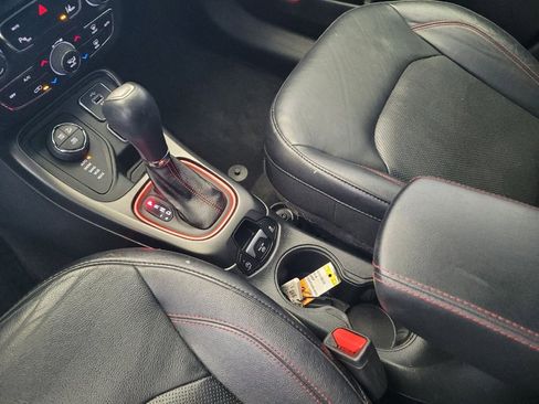 Used 2018 Jeep Compass Trailhawk w/ Leather Interior Group image 26