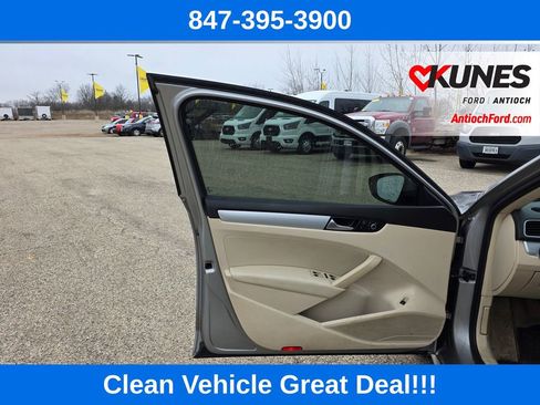 Used 2012 Volkswagen Passat 2.5 SE image 13