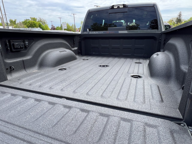 New 2026 RAM 2500 Laramie AWD/4WD image 8