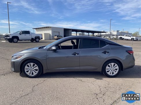 Certified 2025 Nissan Sentra S image 3