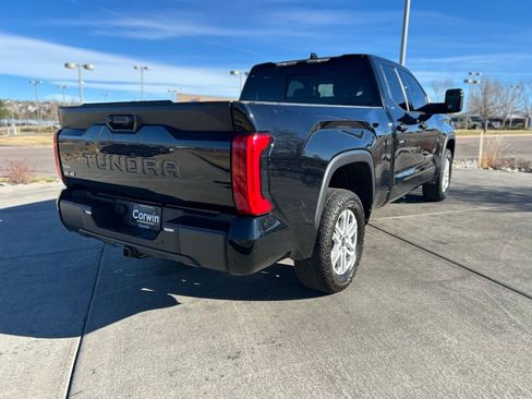 Used 2022 Toyota Tundra SR5 w/ SR5 Convenience Package image 8