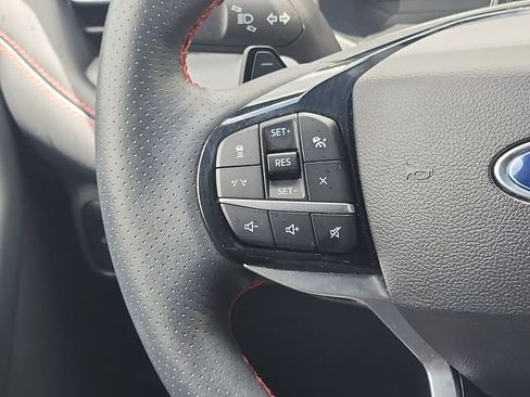 Certified 2025 Ford Explorer ST AWD/4WD image 14