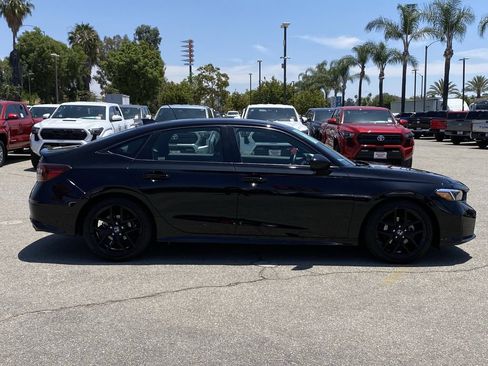 Used 2025 Honda Civic Sport image 43