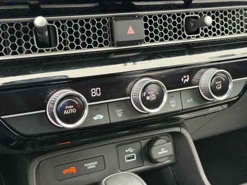 Certified 2022 Honda Civic Sport image 13