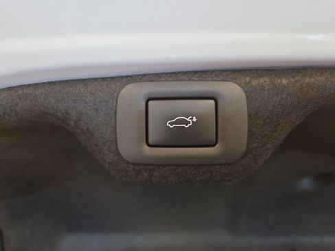 Certified 2025 Lexus ES 350 F Sport image 31