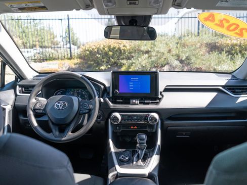 Certified 2024 Toyota RAV4 XLE AWD/4WD image 20