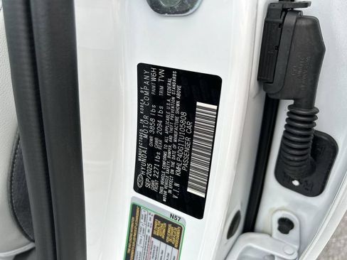 New 2026 Hyundai Elantra Limited FWD image 29