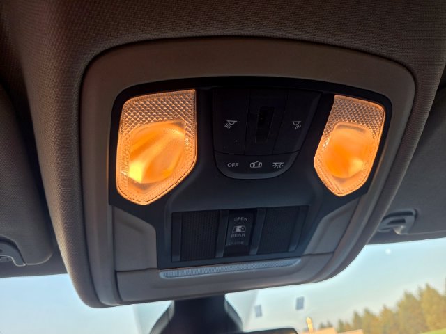 Used 2020 RAM 1500 Big Horn AWD/4WD image 10