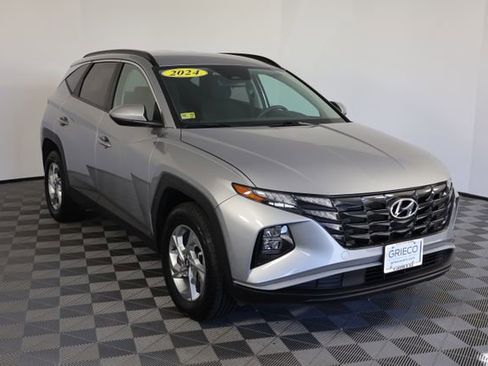 Used 2024 Hyundai Tucson SEL image 1