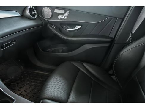 Certified 2021 Mercedes-Benz GLC 300 4MATIC image 23