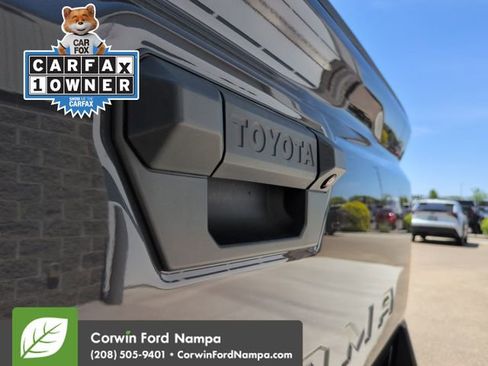 Used 2025 Toyota Tacoma TRD Off-Road AWD/4WD image 28