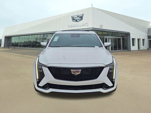 New 2026 Cadillac CT5 V w/ Technology Package image 2