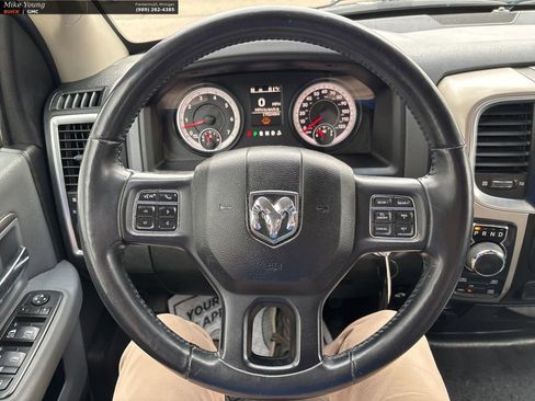 Used 2015 RAM 1500 Big Horn image 18