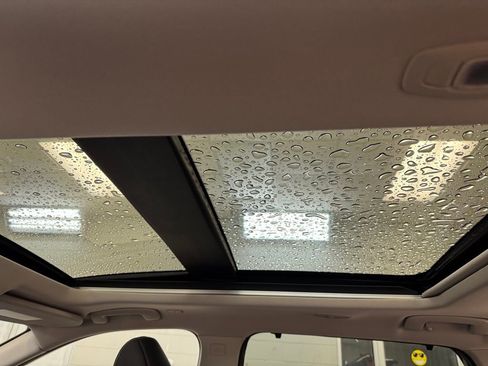 Used 2023 Nissan Rogue SL w/ SL Premium Package image 17