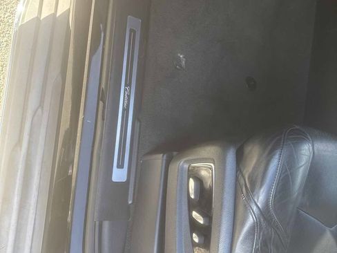 Used 2015 Cadillac Escalade ESV Premium image 12