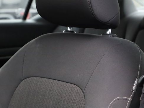 Used 2024 Nissan Altima 2.5 SV image 12