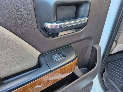 Used 2018 GMC Sierra 1500 SLT image 30